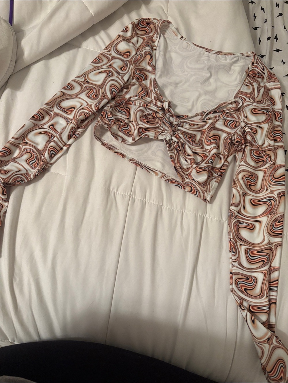 SHEIN Brown White Swirl Long Sleeve Crop Top